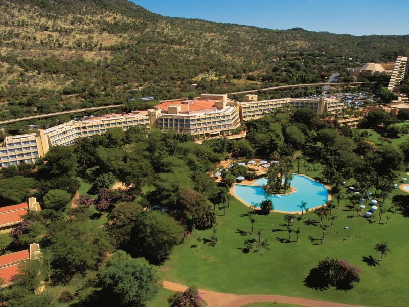 Soho Hotel & Casino At Sun City Bagian luar foto