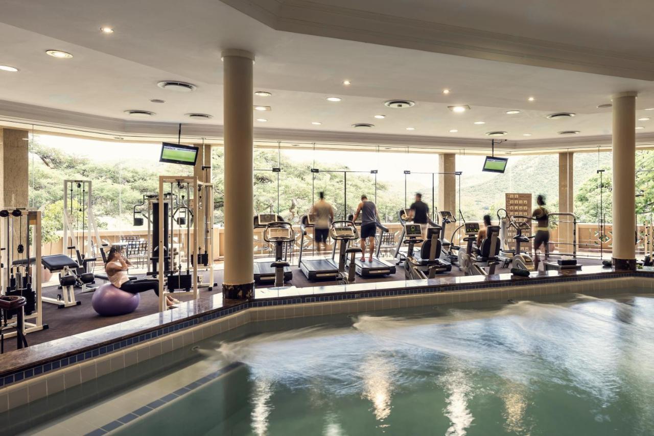 Soho Hotel & Casino At Sun City Bagian luar foto